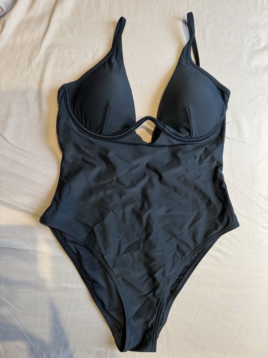 Купальник сдельный