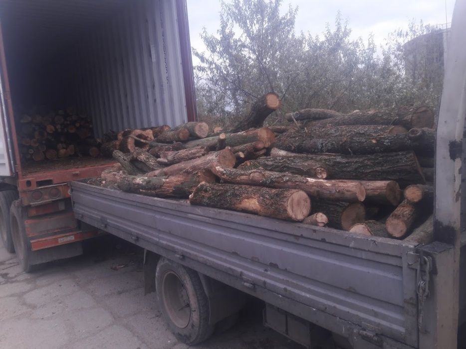 Распродажа прошлогодних дров