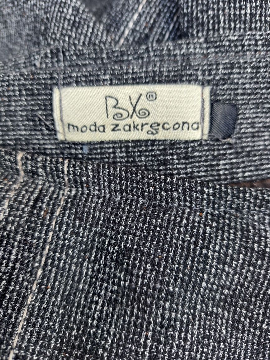 Spódnica damska rozmiar L firma BY Moda zakręcona