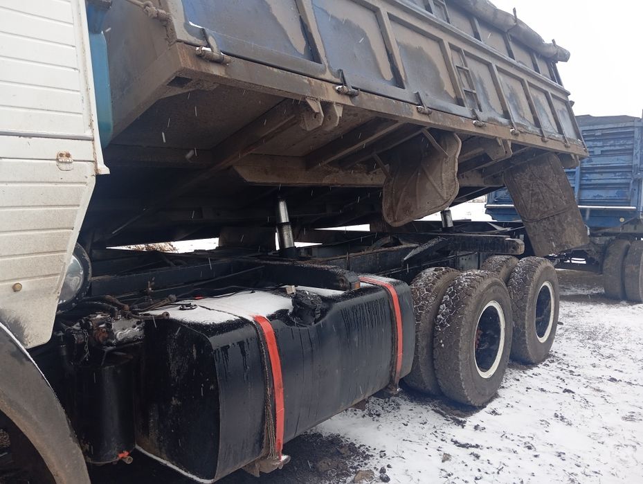 Самоскид Камаз причіп самоскид