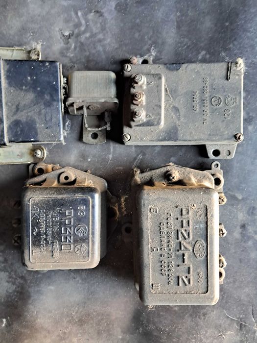 Автомобільні реле