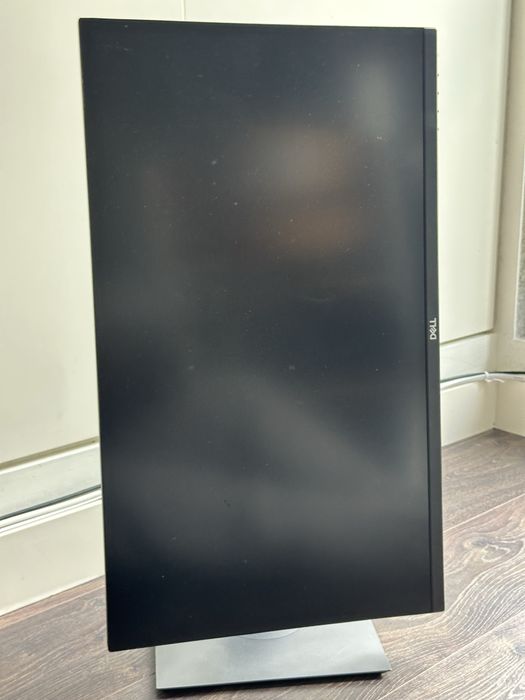 Ecrã Dell P2720DC 27’’ 1440p, 75Hz, 65w power delivery