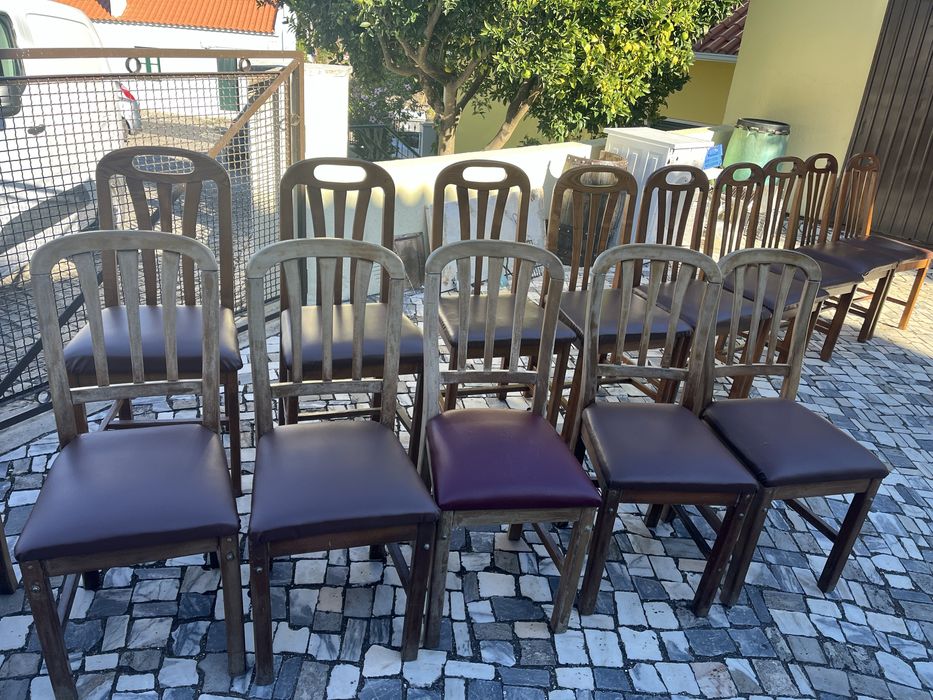 Cadeiras em madeira acolchoadas (Mobiliario Hotelaria)