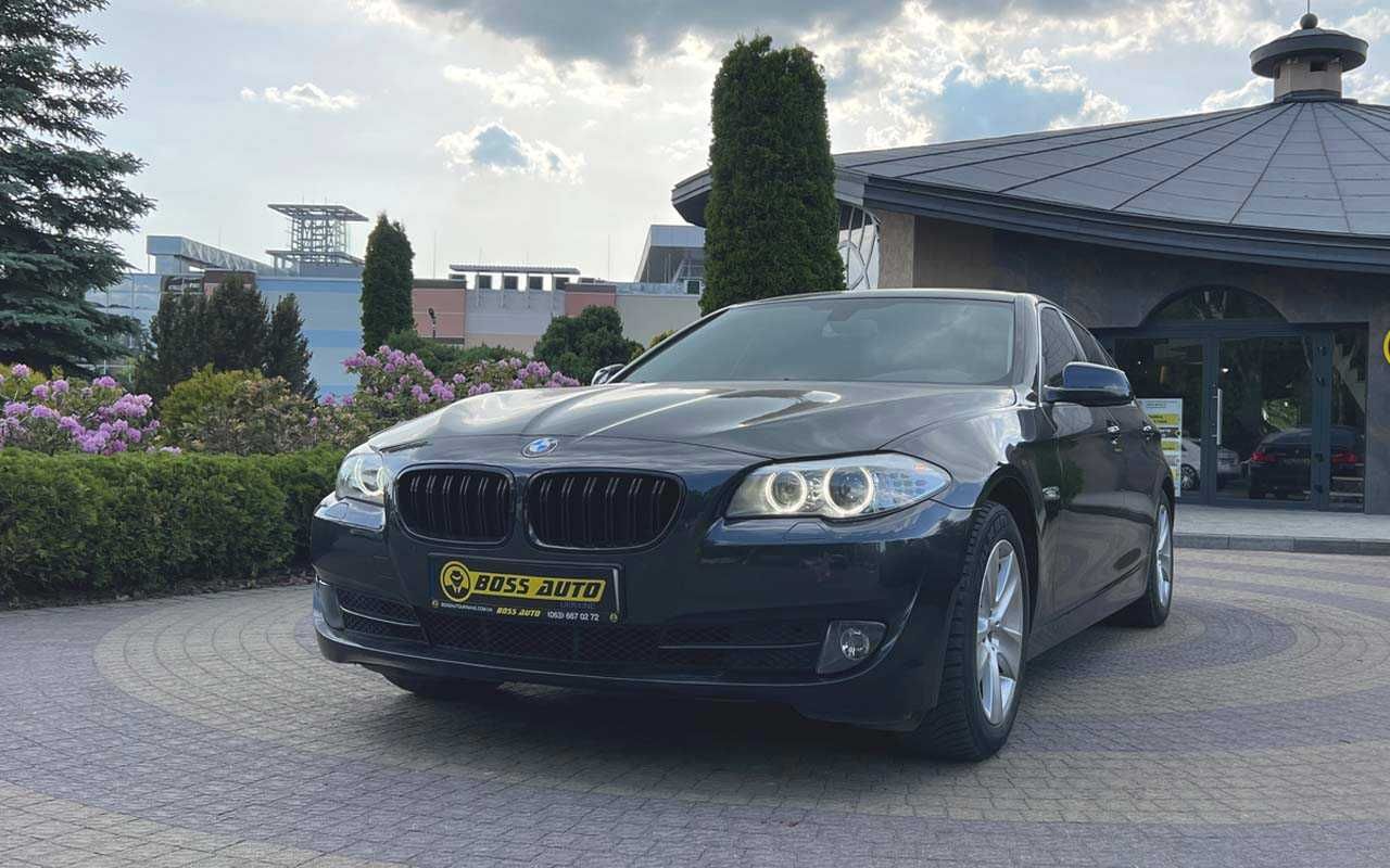 BMW 528 2013 року