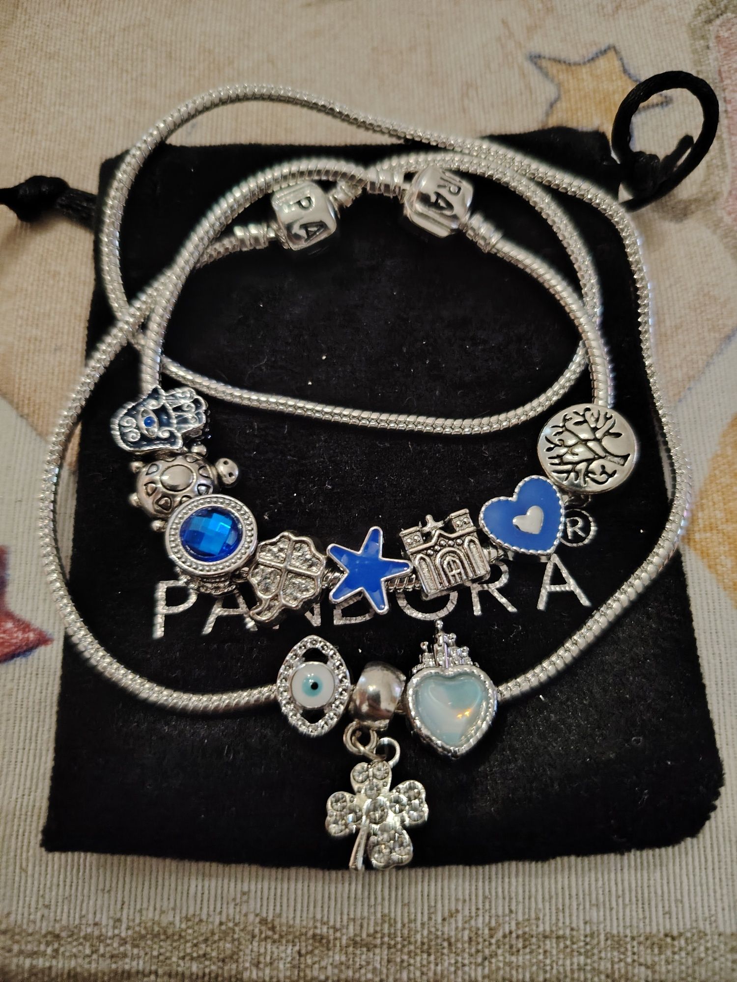 Conjunto colar e pulseira