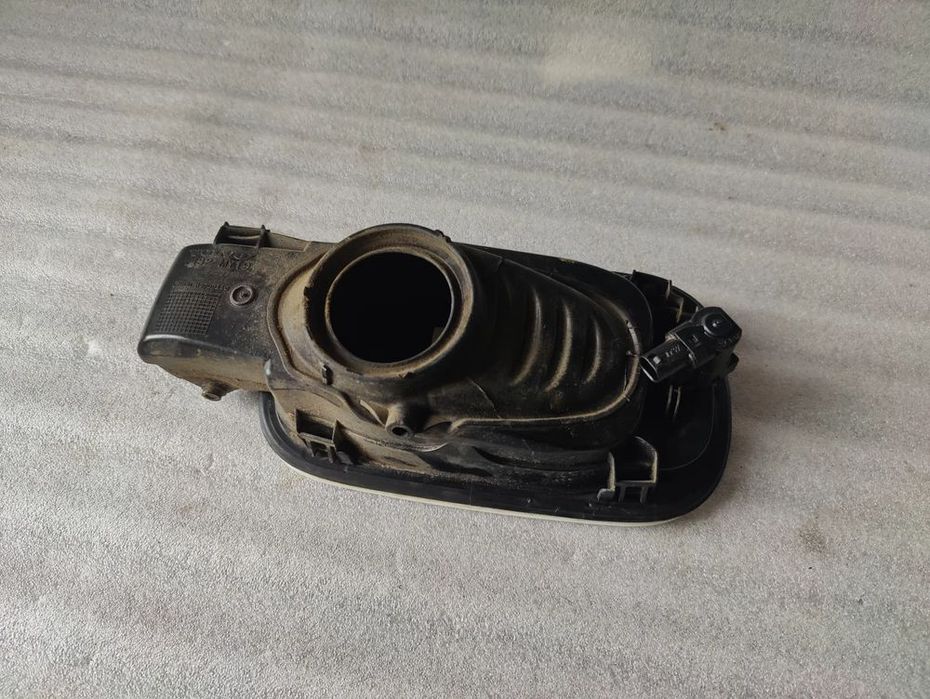 volvo v60 2020 klapka wlewu paliwa 32227344