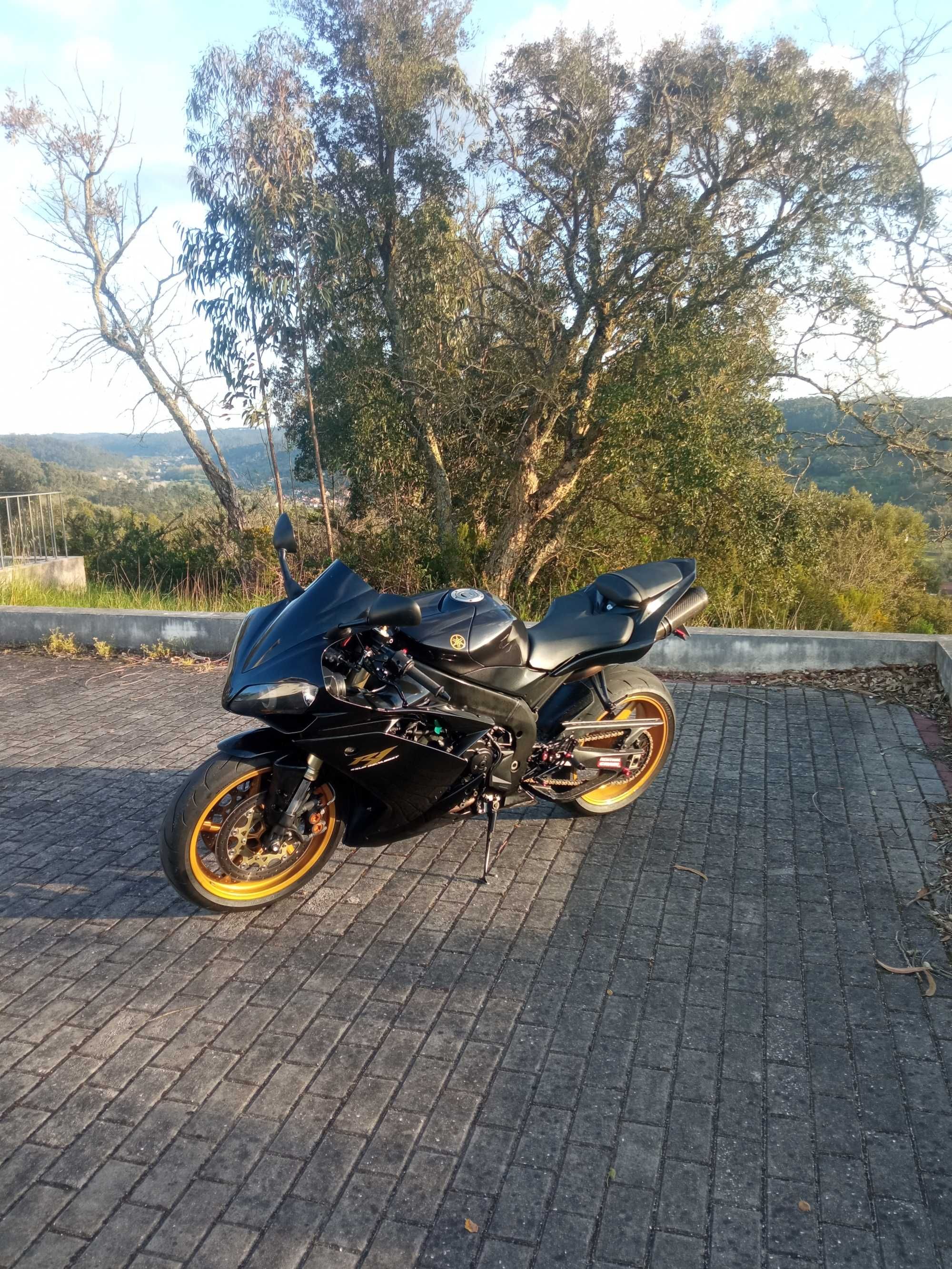 Yamaha YZF R1 2005