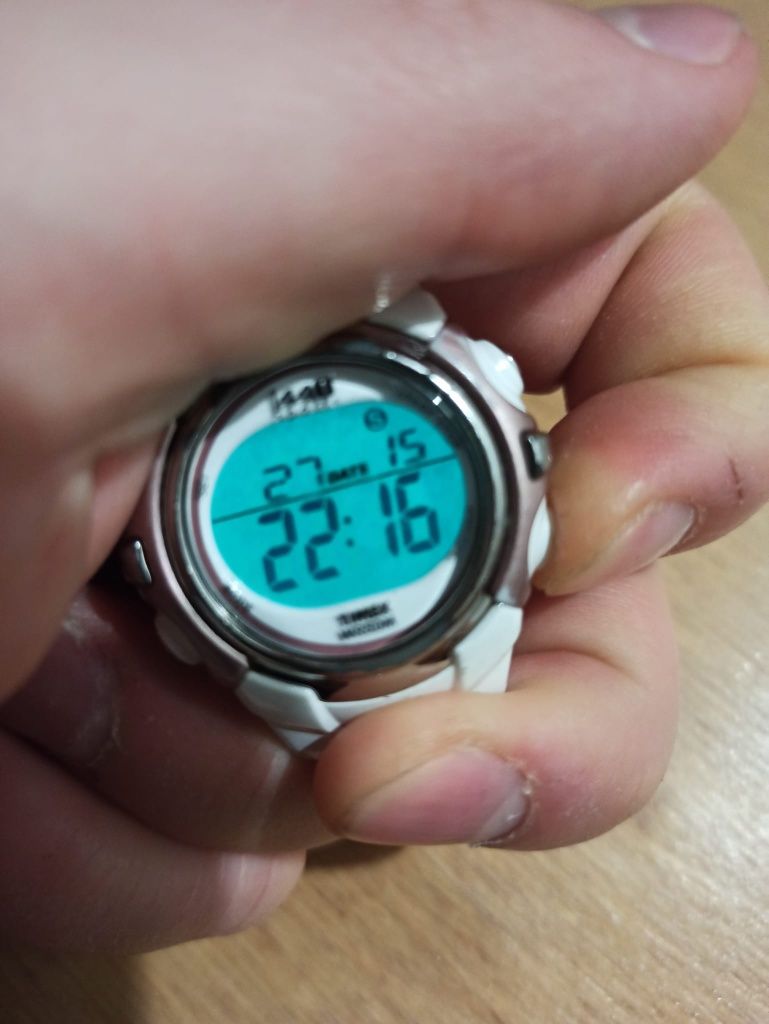 Zegarek Timex 1440 sports 143-T5G881 WR50M w pełni sprawny indiglo
