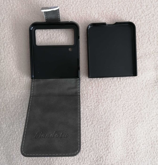 Etui z klapką na magnes do Samsung Z Flip 4 niebieska róża