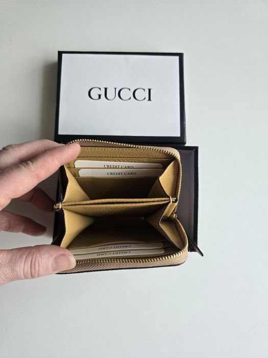 Mały portfel w pudełku skóra naturalna