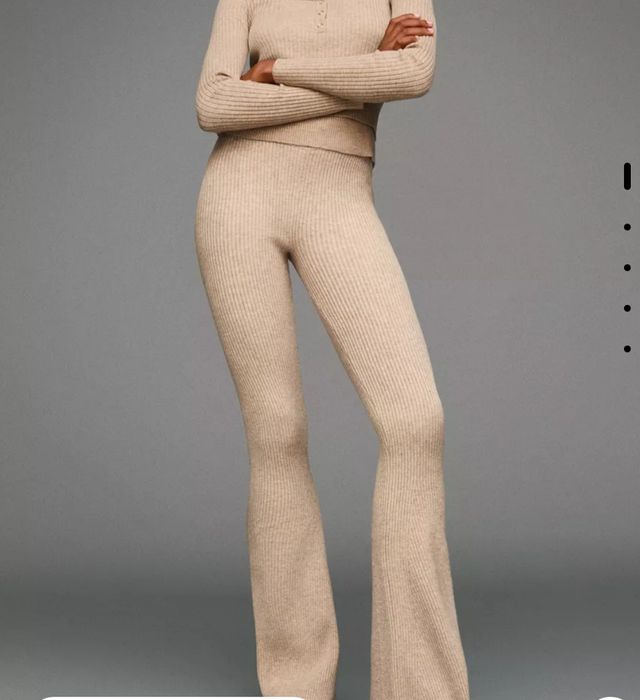 Костюм вязка бежевий