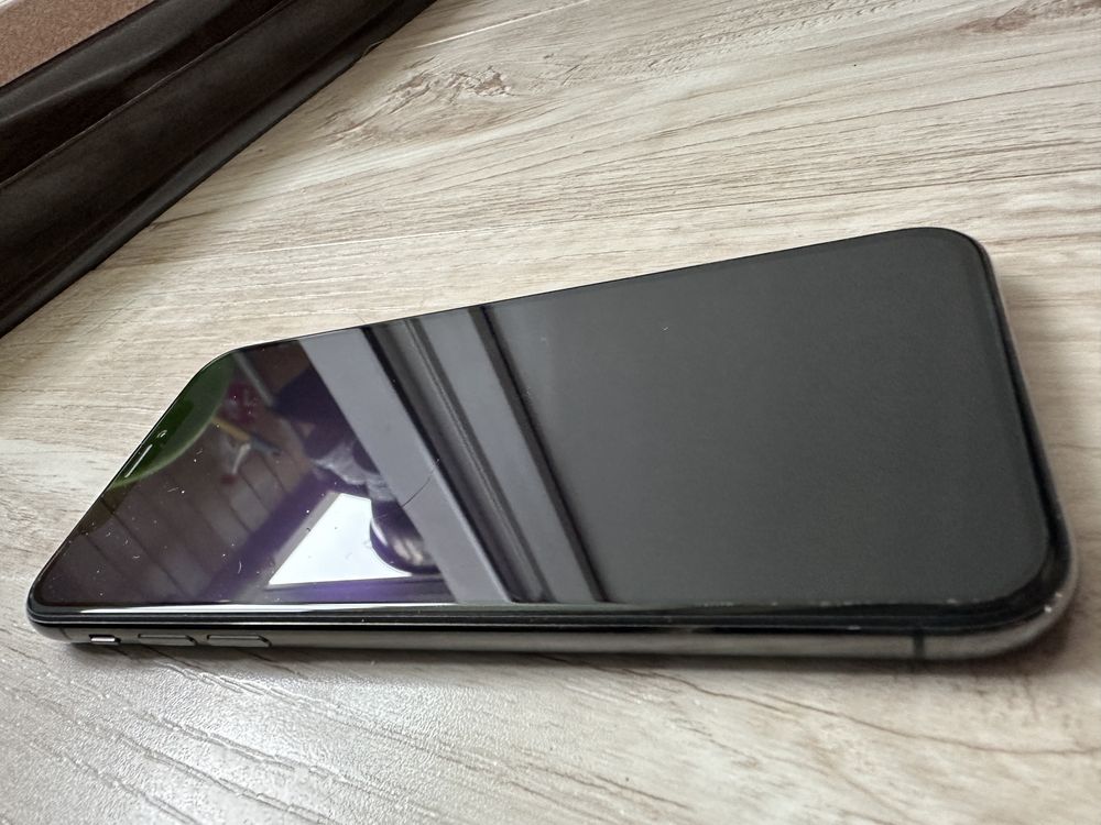 Продам Iphone X 64 gb