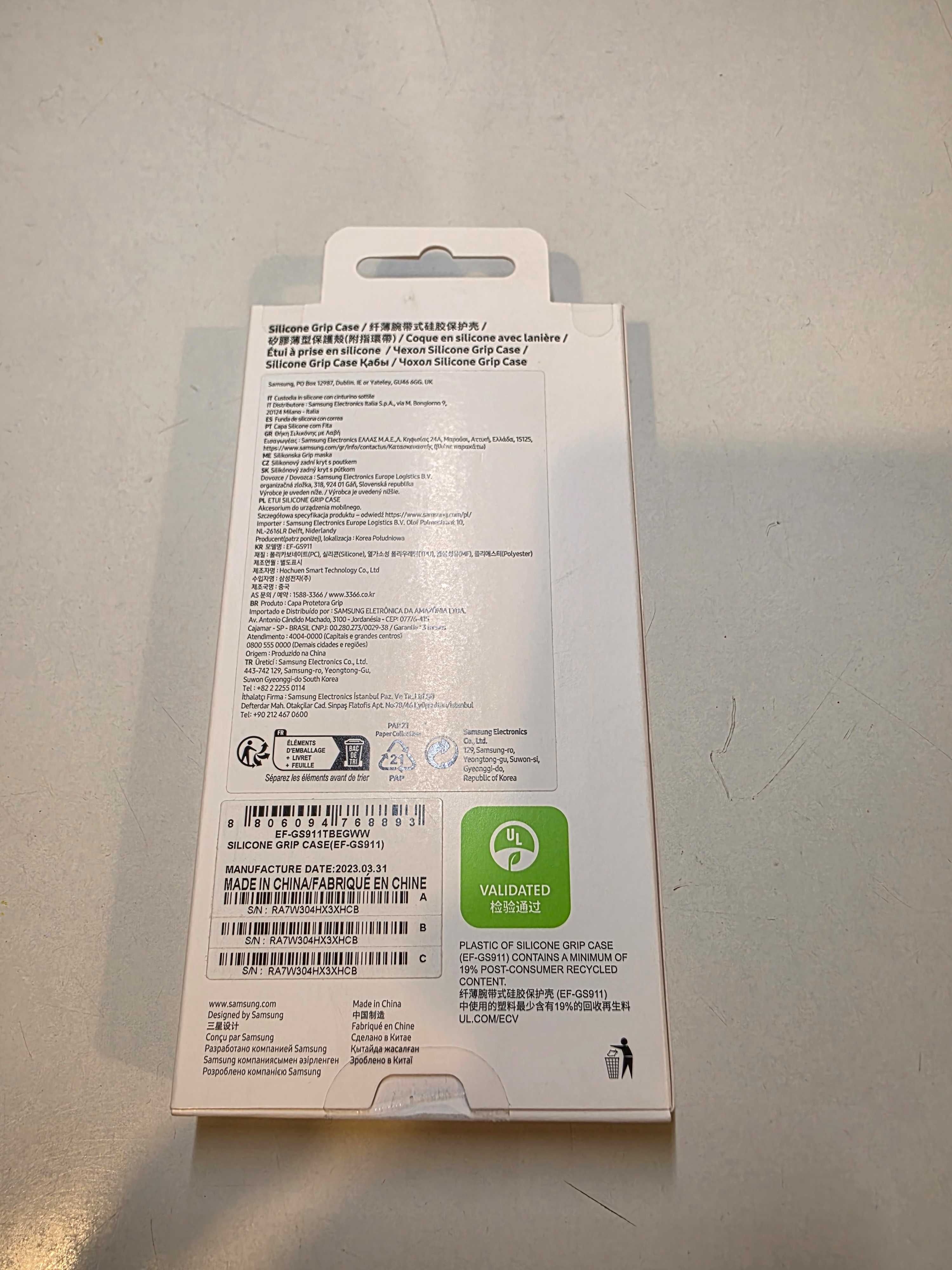 Samsung Silicone Grip Case do Galaxy S23 Czarny.