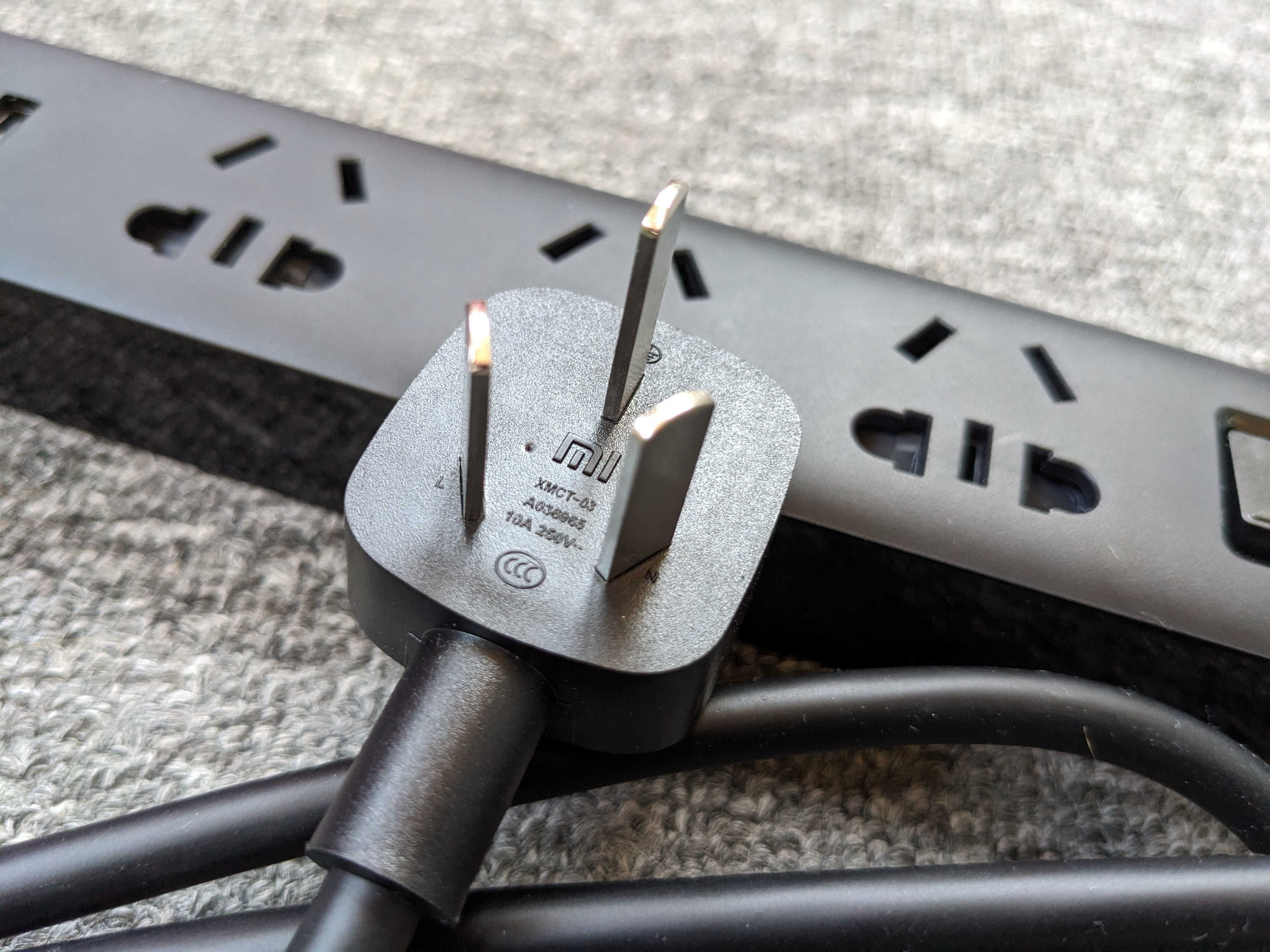 Удлинитель Xiaomi Mi Power Strip 3 USB
