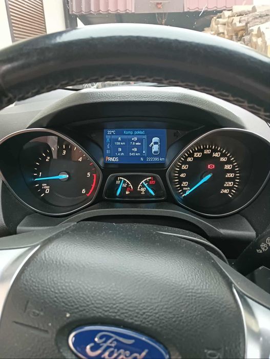 Sprzedam Ford Kuga kolor biała 2014