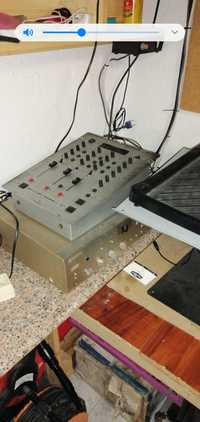 Mixer Bheringer de 3 vias