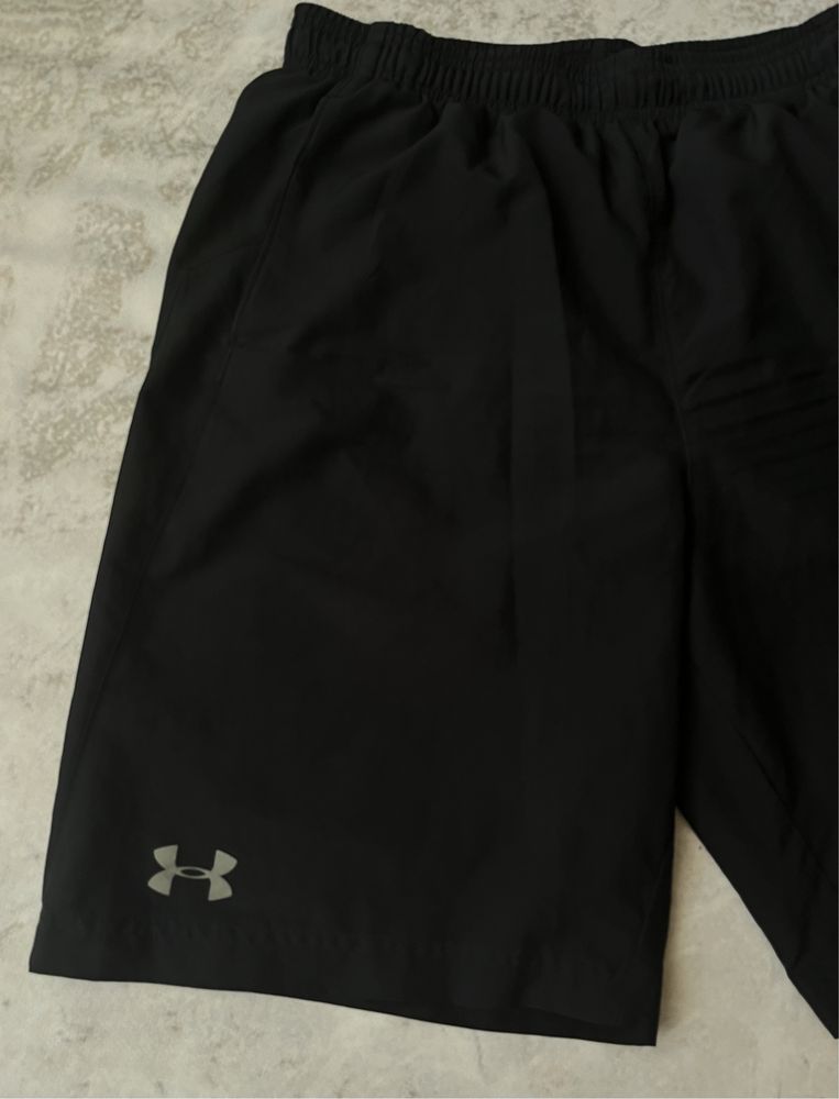 Шорты Under Armour Размер М