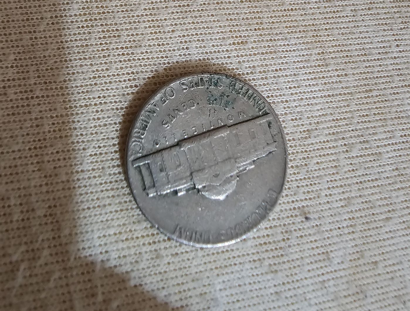 Moneta kolekcjonerska USA five cents 1976 Odwrotka