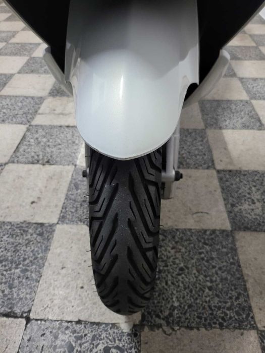 Honda PCX 125 - 10/2011 - 36 mil Km -  Bom estado
