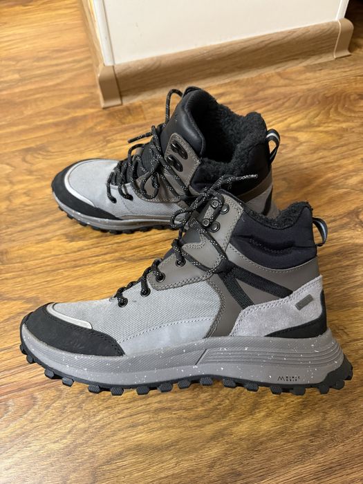 Зимові черевики  Clarks, оригінал, нові