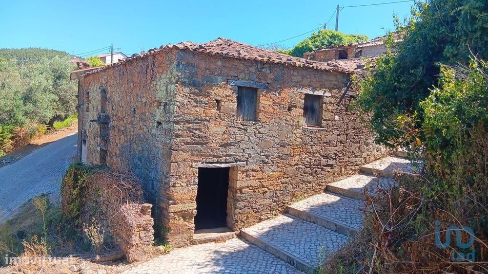 Casa / Villa em Aguda de 85,00 m2