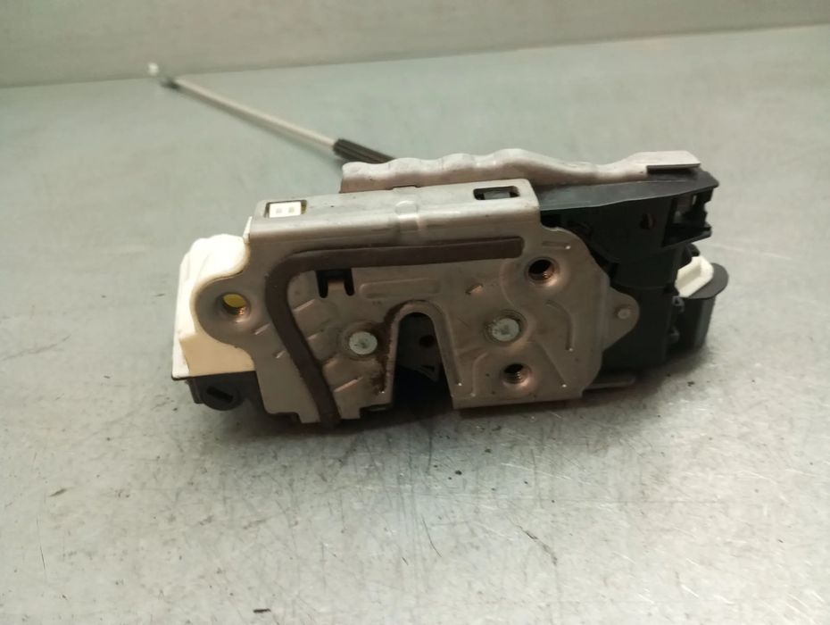 Fechadura / fecho porta trás direito SEAT Ibiza IV (6J5, 6P1)