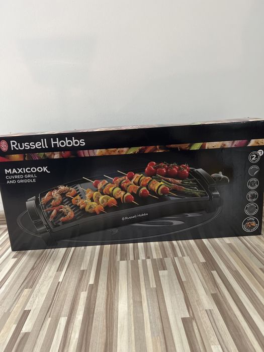 Grill elektryczny Russell Hobbs