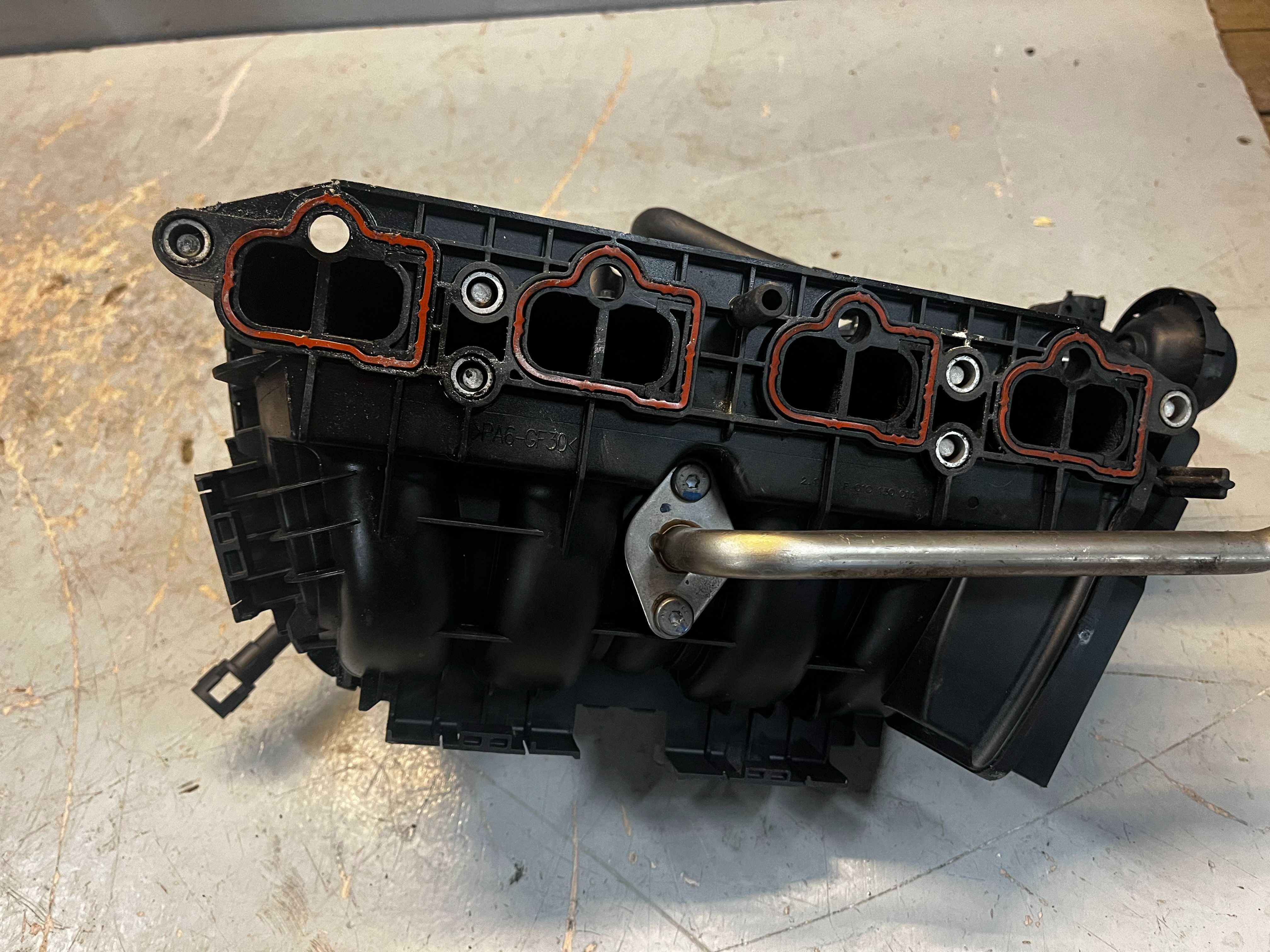 992D Kolektor Ssący Opel Corsa D 1.2B Z12XEP Stan BDB