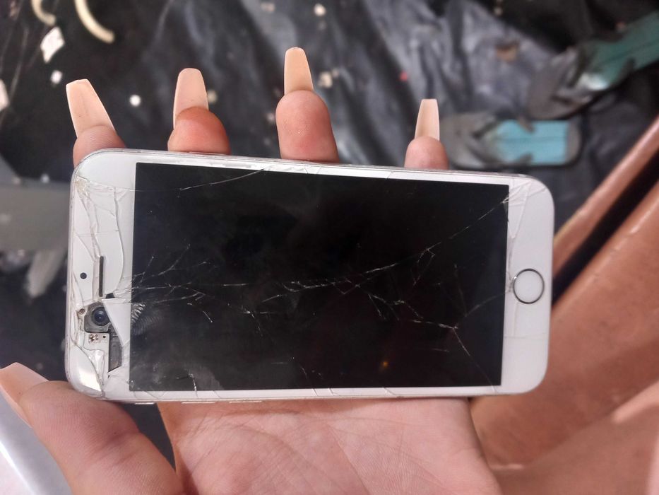 IPhone 6s. Usado