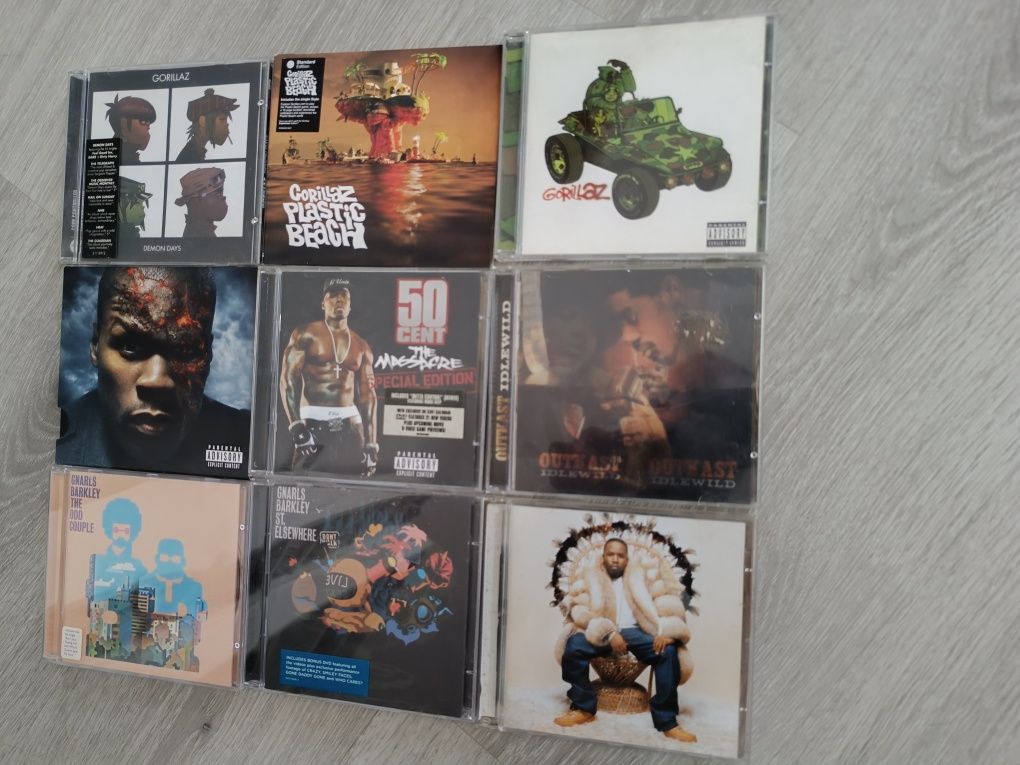 Vendo coleção de CDs de vários géneros