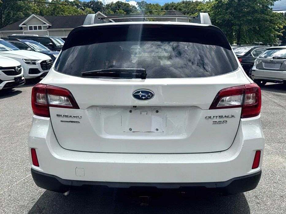 Subaru Outback      2015