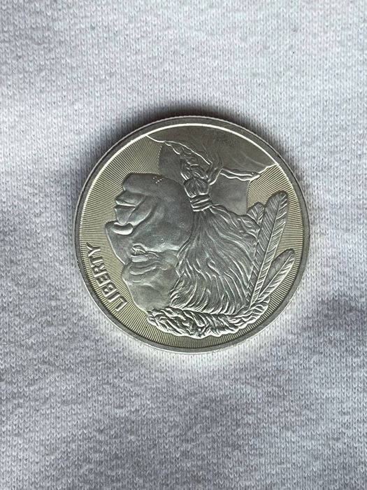 Срібна монета Бізон Клен  999 1 унція