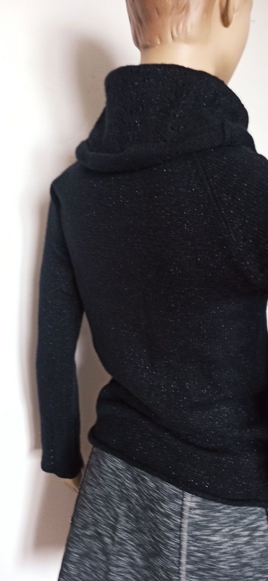 Sg Czarny sweter damski 36 , S elegancki sweter ze srebrną nitką 36 ,