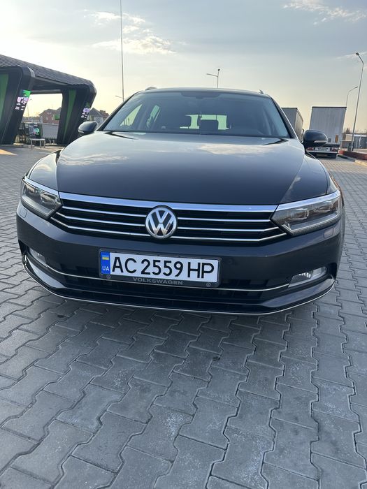 Volkswagen Passat 2019 B8 • 1.6TDI DSG 7 (120 к.с.) • Highline