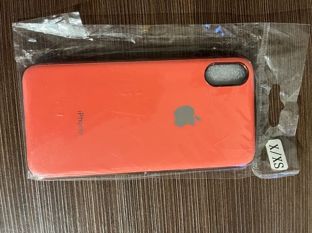 Чохол коралового кольору на iPhone X/XS