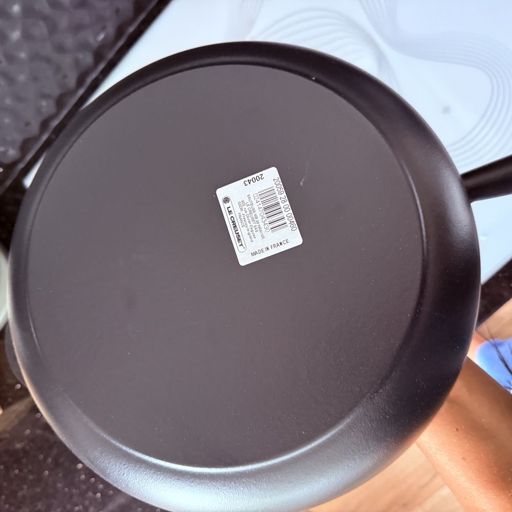 Patelnia patelka żeliwna Le Creuset 28 cm Frying Pan nowa