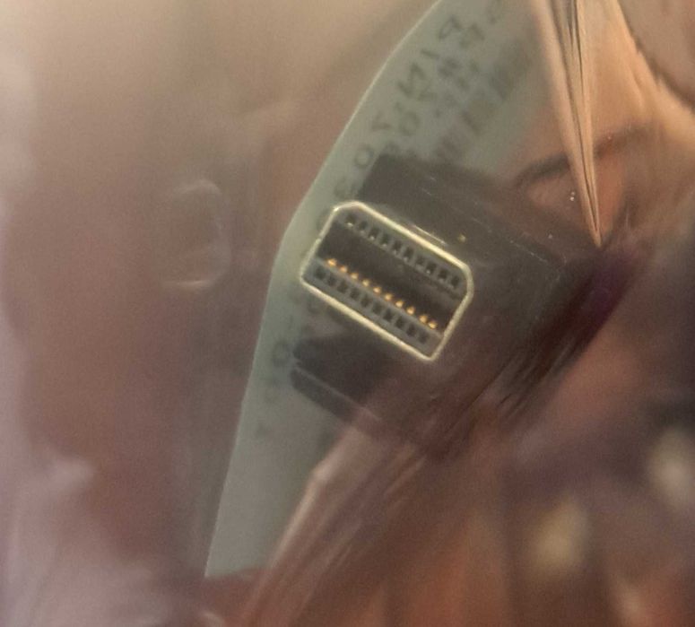 Adapter Zatrzaskowy mini Display Port - Display Port