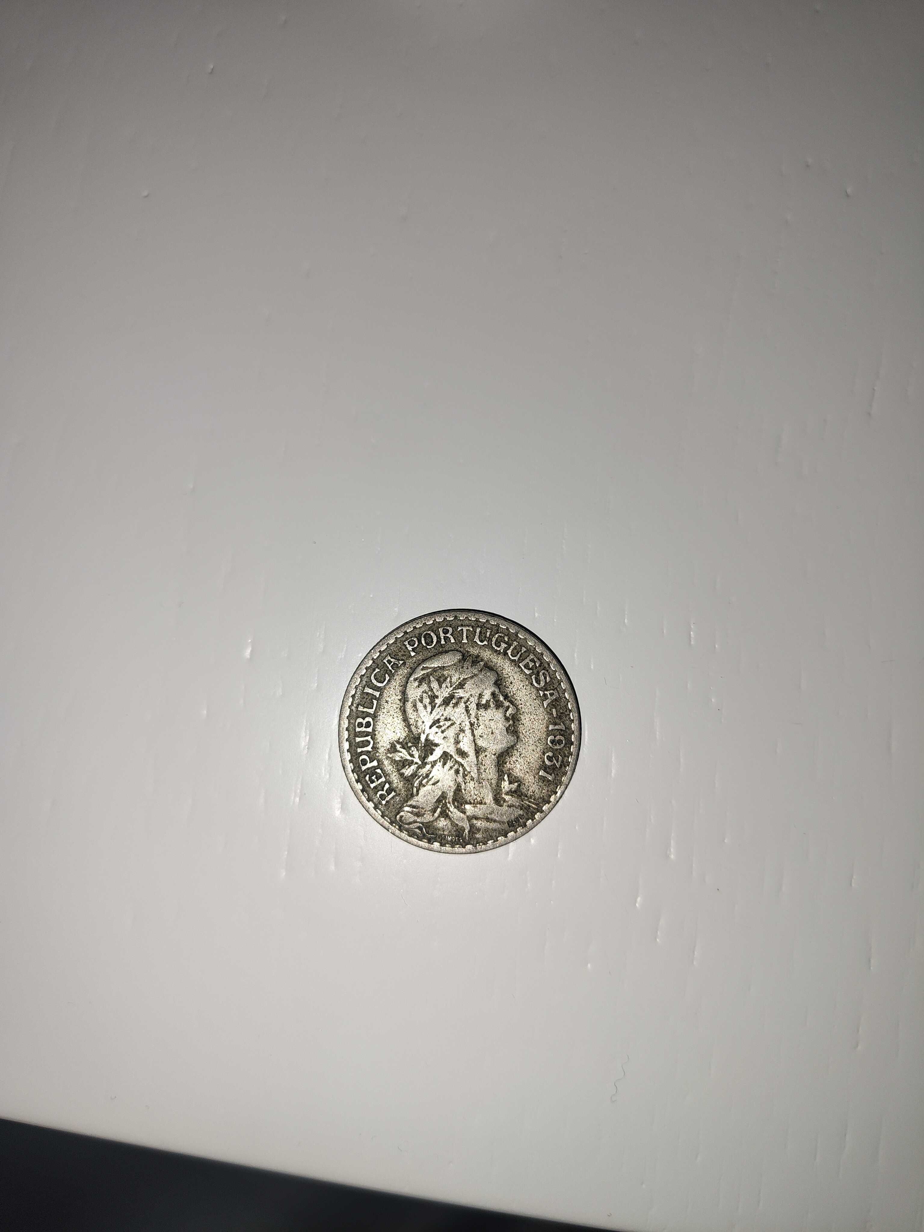 Moeda antiga colecionável- República portuguesa/1931/ 1 escudo