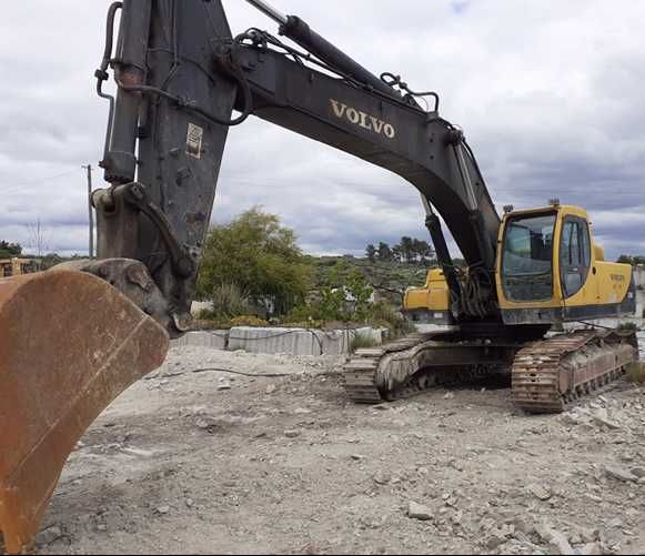Escavadora Volvo  EC 360