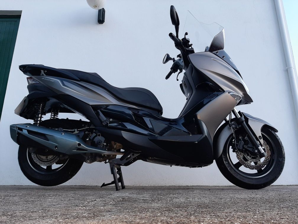 Kawasaki J125 15.000km 2018