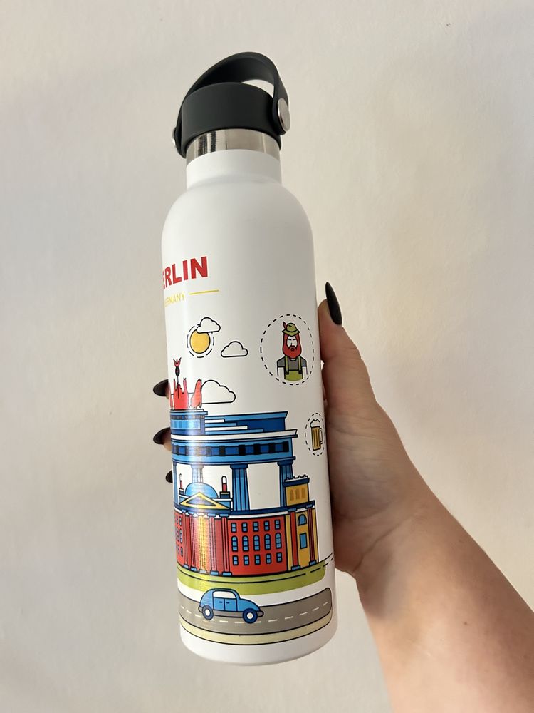 Primark butelka na wodę duża 700ml NOWA Berlin