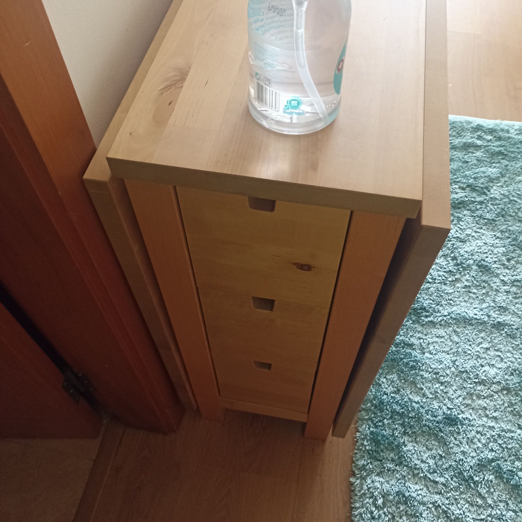 Mesa de costura ou escritório ou refeição