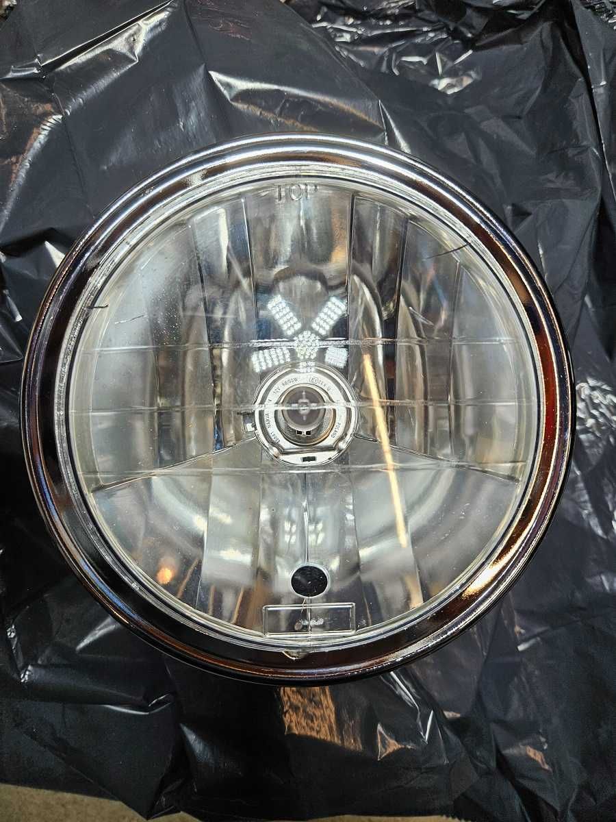 Lampa przednia chromowana 7"  do suzuki, honda