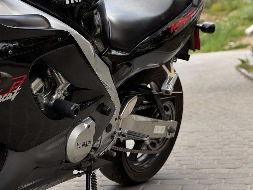 Yamaha Tunder 600R