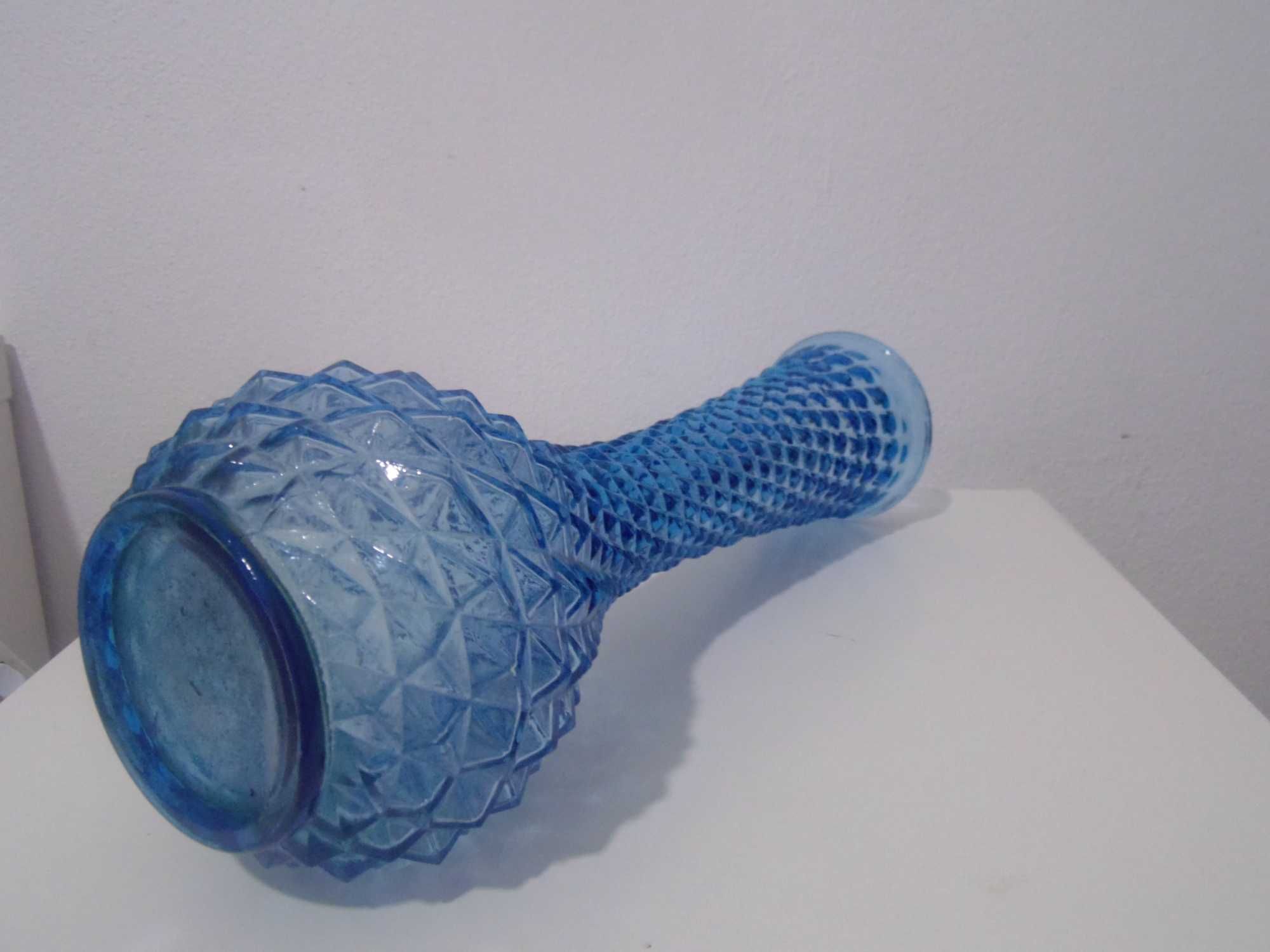 Vaso de vidro azul Empoli vintage da década de 1960 Itália