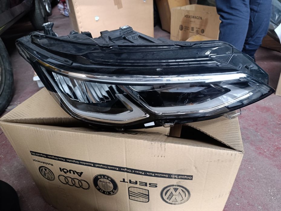 Faróis / farolins novos a estrear