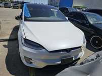 Tesla model X P90D. 2016p
