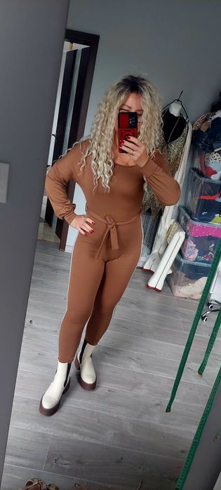 Kombinezon z lapasem