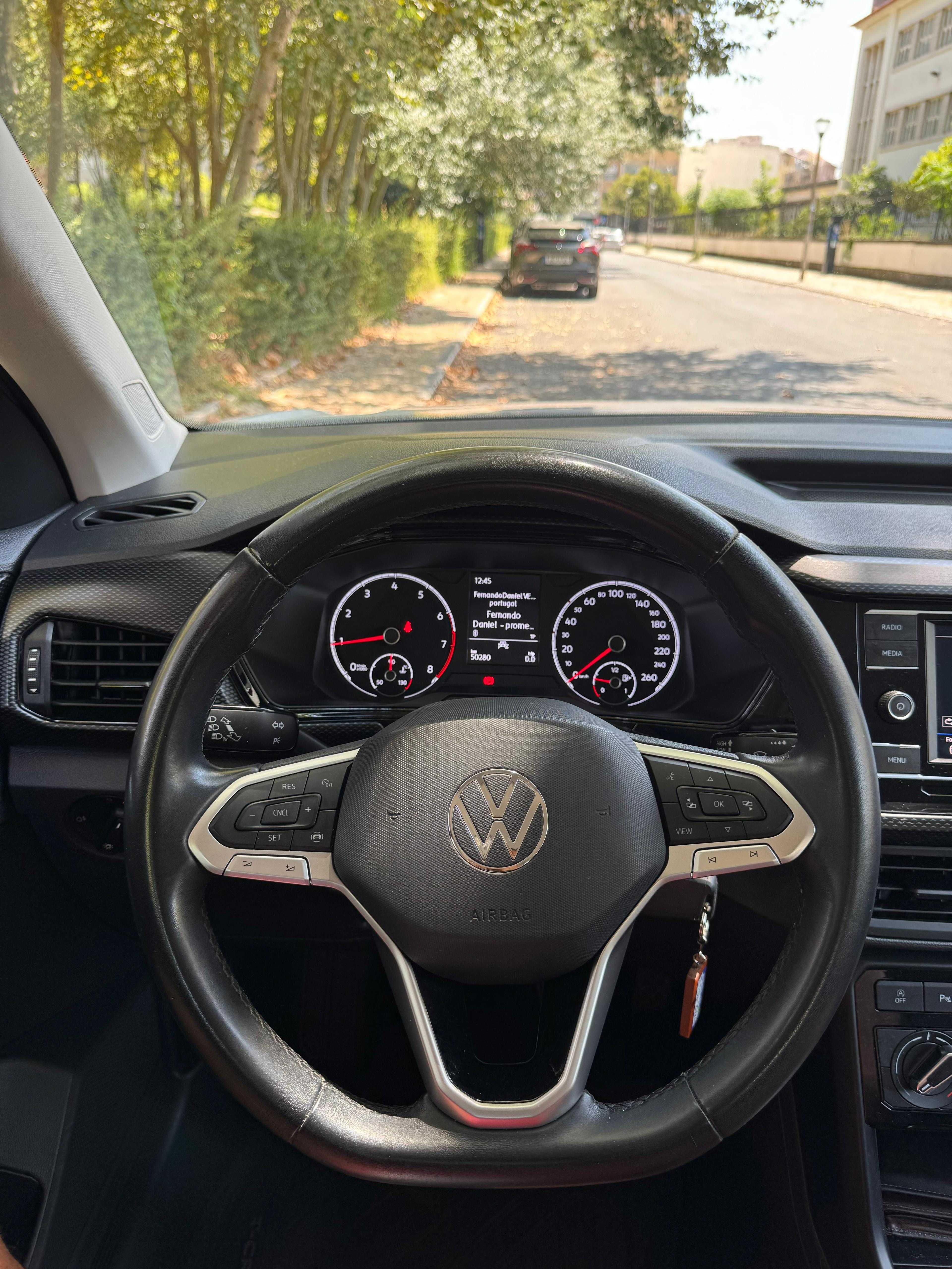 VW T-Cross 1.0 TSI Life, 2022, Gasolina, 50.280 km| Excelente estado