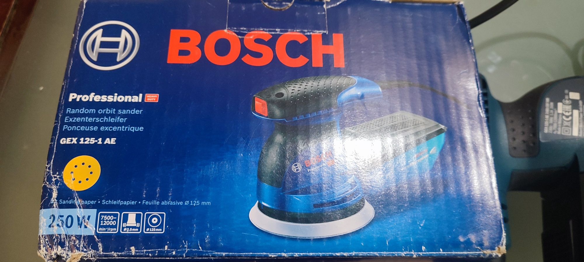 Продам орбитальную шлифмашинку Bosch GEX 125-1AE